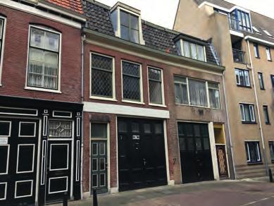 Waterstraat 5 en 7 Een unieke belegging! In het centrum van Utrecht, in een zijstraat van de Oudegracht, bieden wij deze twee woonhuizen te koop aan.