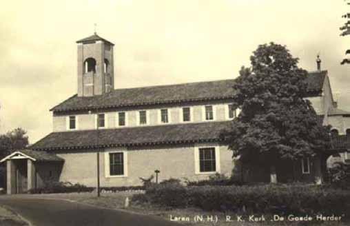 VERGELIJK ANDERE KERKEN GRANPRÉ MOLIÈRE Hoewel Granpré Molière veel kerken heeft ontworpen, zijn er maar vijf van zijn hand gebouwd.