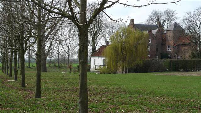 RA, Lindenlaan RAH, Lindenlaan KR RA, Daem van Kekenstraat RD,