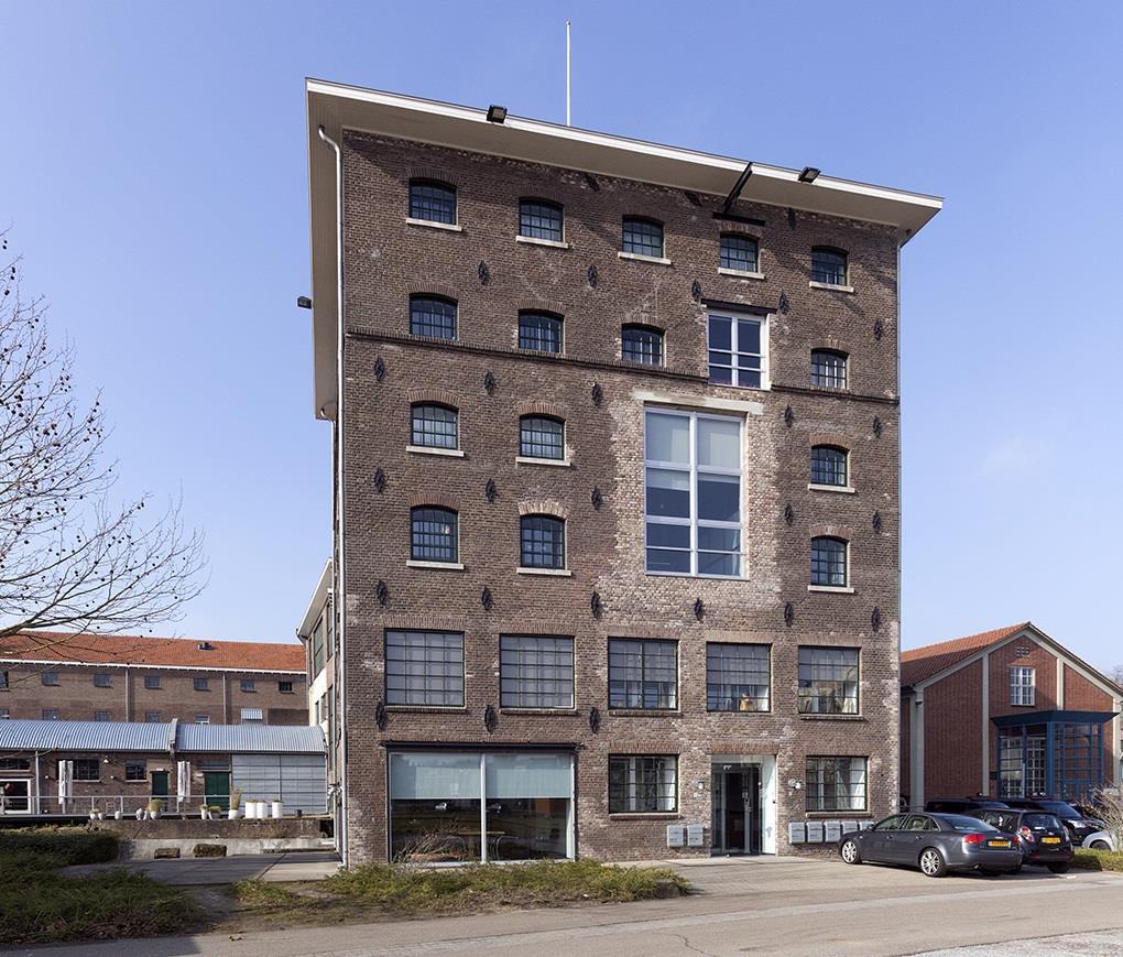 Te huur Kantoorruimte ECI 1-7 te Roermond Inspirerende kantoorlocatie, Rijksmonument Gesitueerd nabij het centrum van