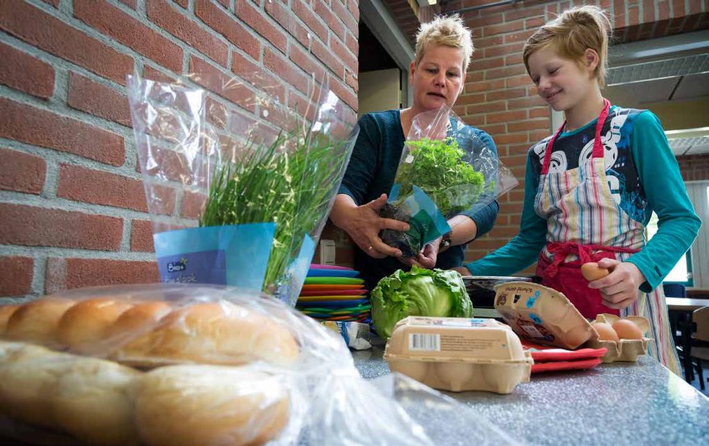 De begeleiding van de individuele leerling is ingebed in groepsprocessen. Empathie en de groep als medium spelen hier belangrijke rollen.