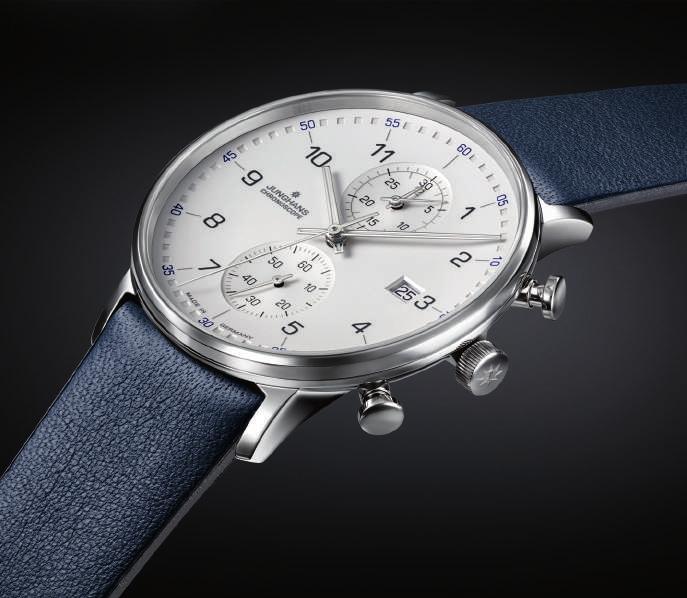 Alongside the three-dimensional dial, it also impresses with its