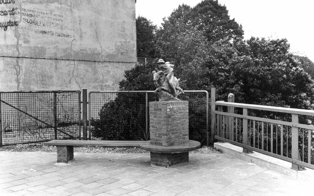 Het eerste bokkenrijderbeeld, 15 mei 1963