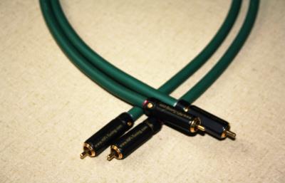 Interlinks: Beschrijving: Prijs: Furutech FA-220 interlink (demo): Furutech interlink kabel afgemonteerd met de betaalbare Hi-Fi Tuning RCA connectoren.