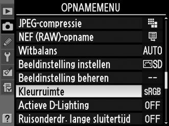 Kleurruimte De kleurruimte bepaalt het kleurbereik dat beschikbaar is voor kleurreproductie. Kies een kleurruimte op basis van de manier waarop foto s buiten de camera worden verwerkt.