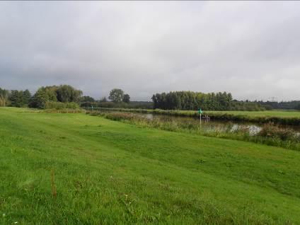 - Oude IJssel van Doesburg tot en met Ulft- 2 Gebiedsbeschrijving 2.1 Onderzoekgebied De Oude IJssel is een langzaam stromend riviertje, dat stroomt vanaf de Duitse grens tot aan Doesburg.