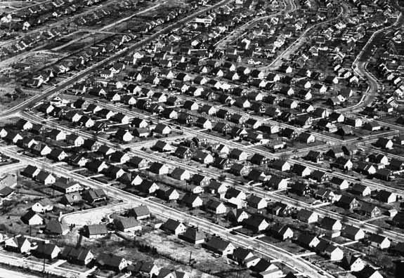 België en de Verenigde Staten: overeenkomsten in het woonmodel Levittown USA, 1958.