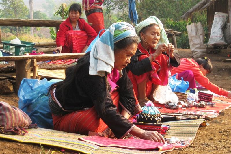 Dag 8: Chiang Mai / Optionele trekking Vrije dag. Bij boeking van deze Thailand groepsreis kun je je opgeven voor een facultatieve 2-daagse trektocht door de heuvels die vandaag start (Aanrader!).