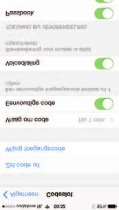 Codeslot Beveilig uw iphone met Codeslot. Vraag om code en met de optie daaronder stelt u in wanneer om de code wordt gevraagd.