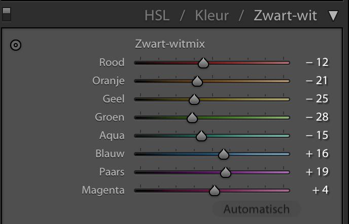 7 Lightroom In Lightroom is de functionaliteit nog weer wat uitgebreider dan bij Photoshop. Het principe is hier het zelfde: je kunt voor de acht kleuren de grijswaarde in stellen.