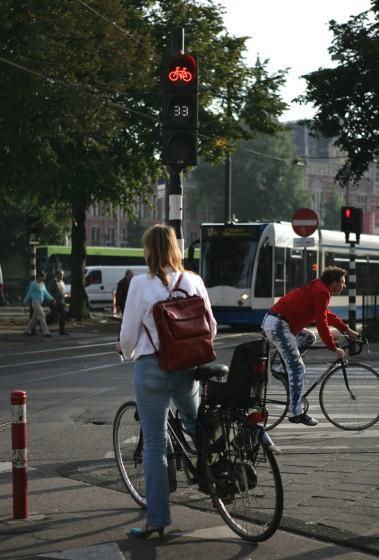 medefinancier. 22 In het separate Uitvoeringsprogramma 2007 2010 is een prioritering van zwakke schakels opgenomen (zie ook beknopte versie in bijlage 2a).