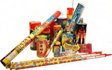 doos: 8,64 kg 50x40x28 cm NEM per doos: 1891 gram Box met een veel voud aan grond- en siervuurwerk Romeinse kaars is