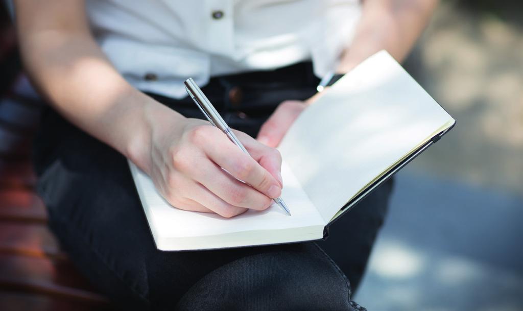 TIP: Denk ook aan creatieve verwerkingsopdrachten van boeken die leerlingen voor de lijst lezen, bijvoorbeeld een filmscript maken, of dialogen tussen personages schrijven.