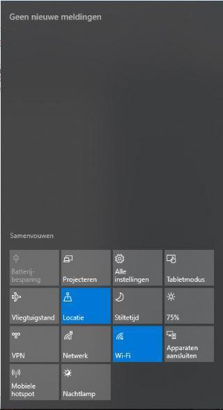 Het actiecentrum (systeemvak uiterst rechts) Wordt geopend met en opent zich een scherm met diverse meldingen van Windows Een app openen in het startscherm Een app wordt geopend door links te klikken.