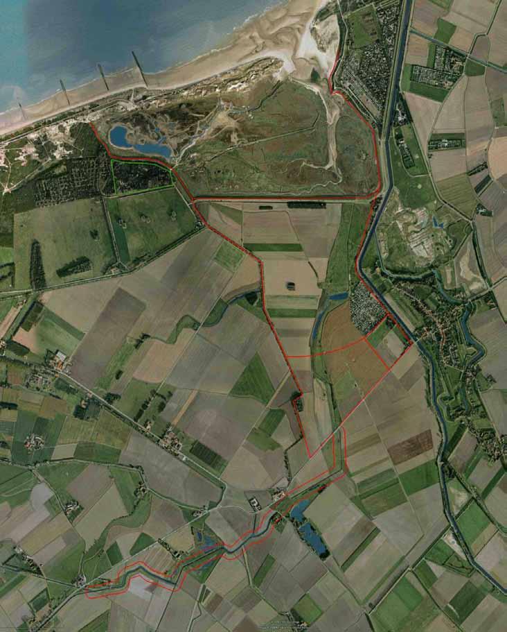 Figuur 7: Situering van het projectgebied op de luchtfoto (Bron: Vlaanderen: Orthofoto's, middenschalig, kleur, provincie