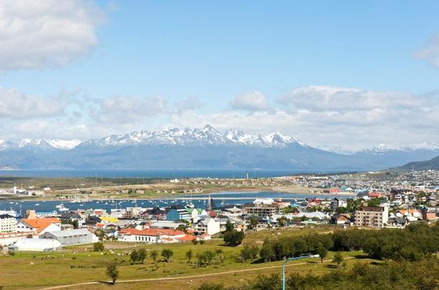 de bijnaam 'Klein Alaska' gegeven. Vanuit onze mooie hostería hebben we een fantastisch uitzicht over het massief. Er zijn verschillende pittige en minder zware wandelingen te ondernemen.