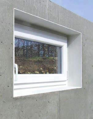 Een speciaal ontwikkelde clip aan het inzet draai-kiep raam maakt eenvoudig plaatsen en vastklikken in het kozijn mogelijk zonder gereedschap of montage van beslag.