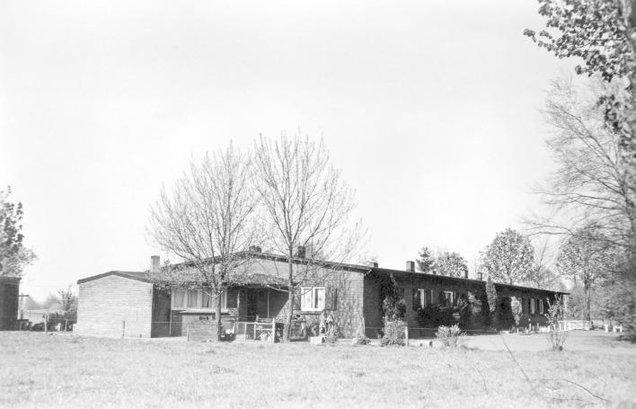 Barakken Tijdens de oorlog is hier in oktober 1940 door de Duitsers een inlichtingenbarak