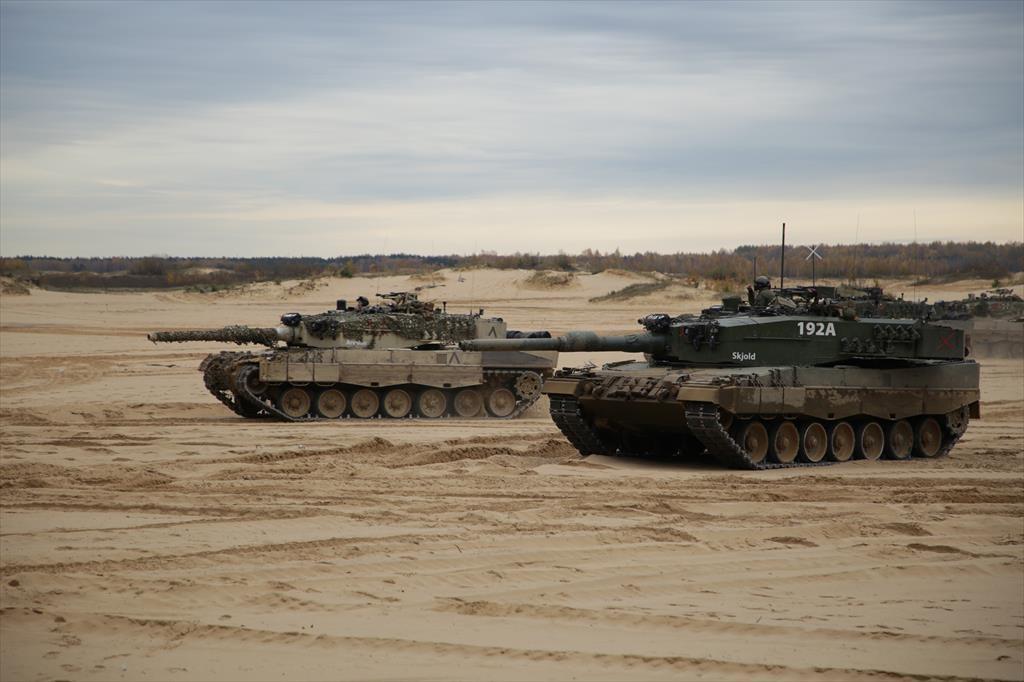 Oefening Iron Wolf in Litouwen Lopende operaties buitenland: Het Forward Support Element Mirage in het Midden-Oosten levert onder meer (logistieke) ondersteuning aan beveiligingsteams van mariniers.