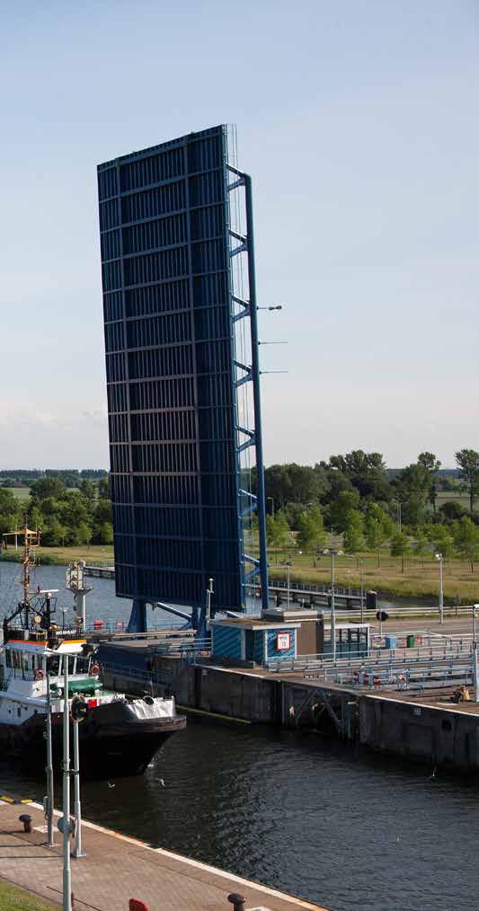 In 2017 start de bouw van de Nieuwe Sluis in Terneuzen. Meer dan vier jaar later zal ze haar deuren openen. De sluis ligt op Nederlands grondgebied, maar is ook voor Vlaanderen van groot belang.