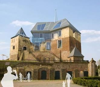 In Neer stond het kasteel Ghoor vanaf 1300. In de achttiende eeuw is dit kasteel vervallen en bleef er alleen de kasteelboerderij over.