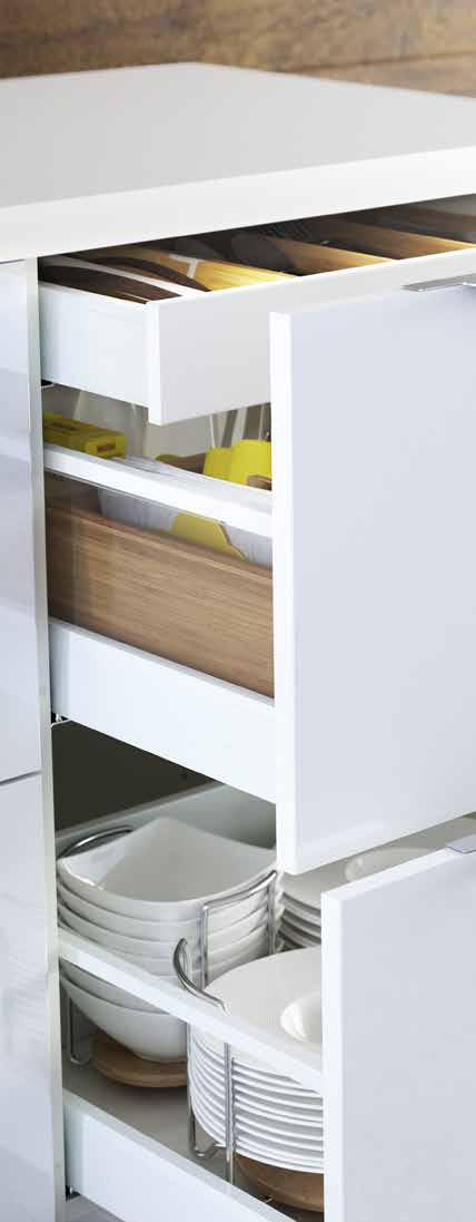 02 03 Een compleet nieuwe keuken ontworpen voor jouw kookstijl. Deze brochure helpt bij het samenstellen van je nieuwe IKEA keuken.