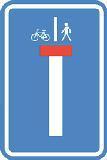 - Een doorlopende weg is een doodlopende weg voor gemotoriseerd verkeer, maar die voor fietsers en voetgangers wel een uitweg biedt, kan aangeduid worden met een bord.