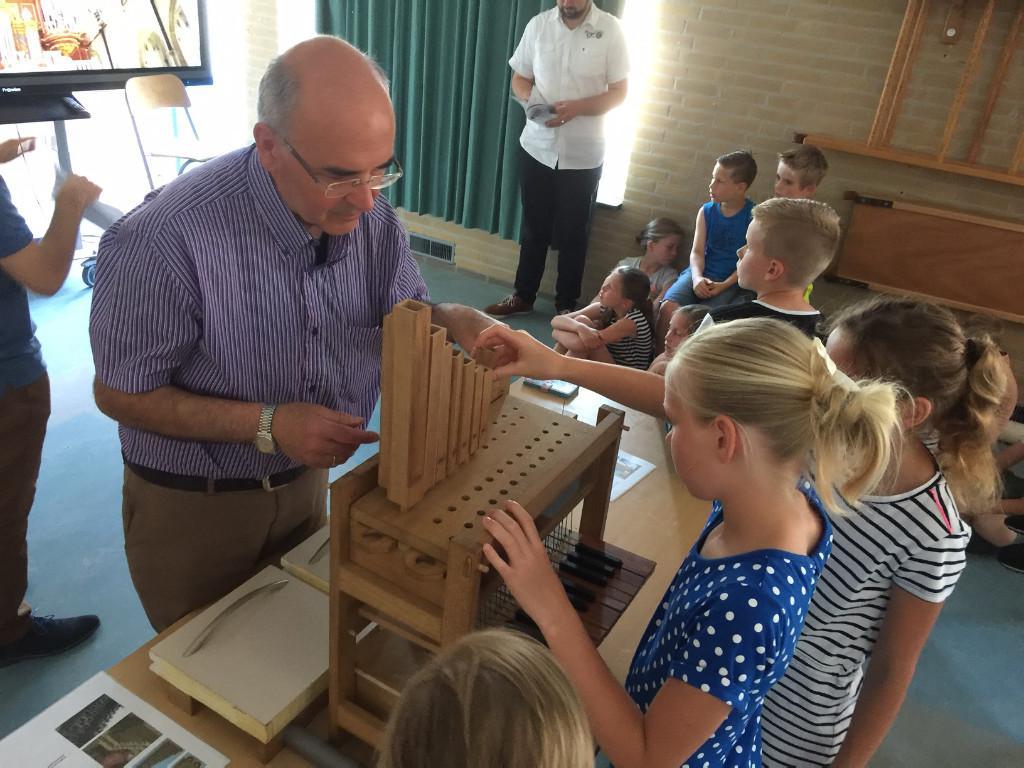 Concert 'Orgel for Kids' op 8 juli 2017 in Dorpskerk Op DV zaterdag 8 juli wordt in de Dorpskerk een