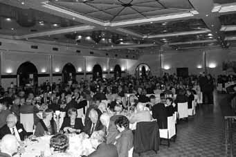 1947 1952 1957 1962 Tijdens de reünieviering verder op de avond waren er 425 aanwezigen die samen genoten van de receptie,