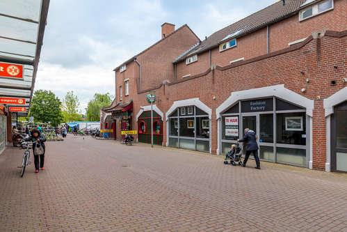 nl Te huur diverse winkelunits Winkelcentrum De Eglantier te Apeldoorn al vanaf 59 m2 Apeldoorn, Gelderland Omschrijving pand: te huur diverse winkelunits in winkelcentrum De Eglantier Apeldoorn