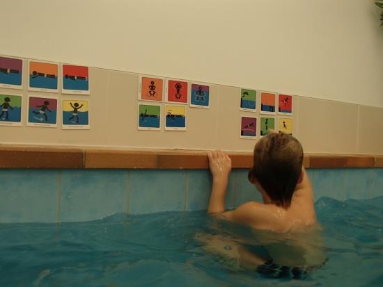 5 Welkomsboekje Zwemschool Wetterwille Telefonisch Meldpunt Zwemschool Wetterwille en haar branche organisatie het Nationaal Platform Zwembaden NRZ streeft met de branche naar een zwemklimaat zonder