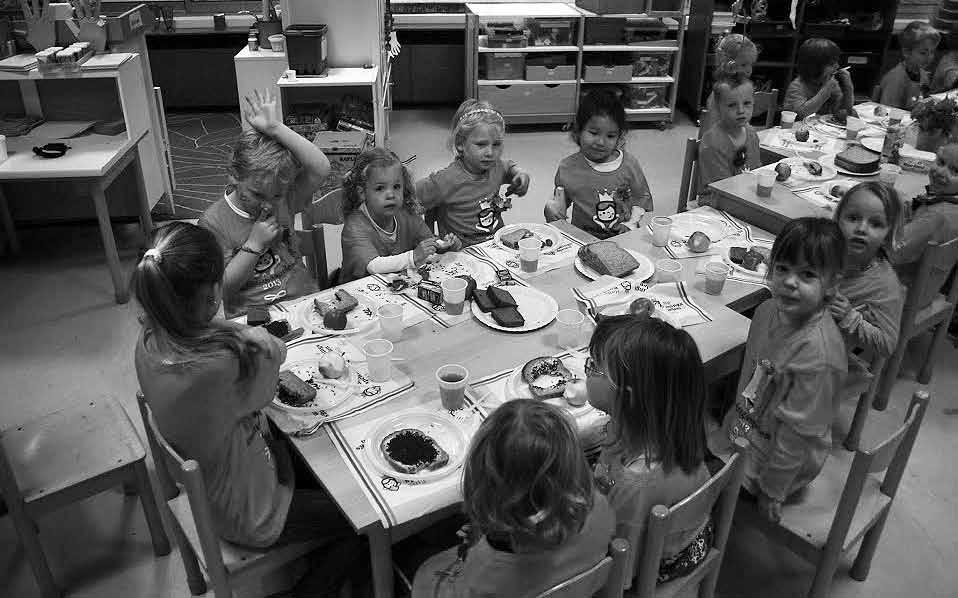 weg staan. Aandacht voor alle leerlingen De leerstof wordt in de instructiegroep (= jaarklas) aangeboden.