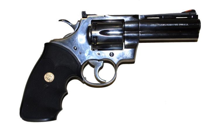 38sp Smith & Wesson 2 caliber.