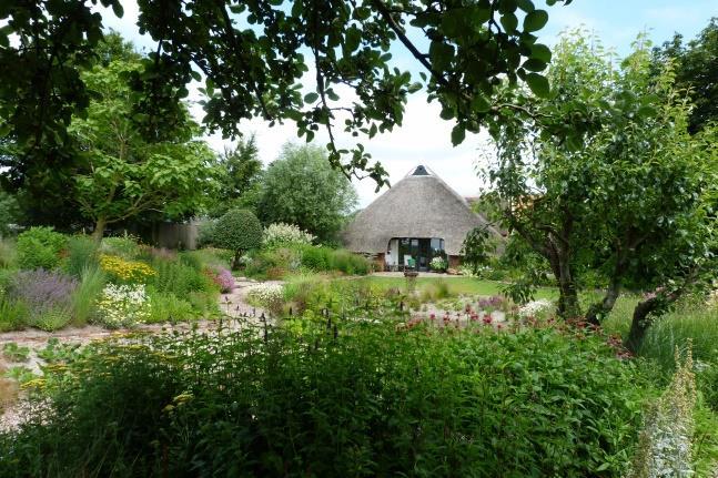 Het opentuinen weekend 2017 Zoals u al gelezen heeft in een vorige nieuwsbrief, valt het opentuinen weekend voor de afdeling Appingedam/Delfzijl op 5 en 6 augustus.