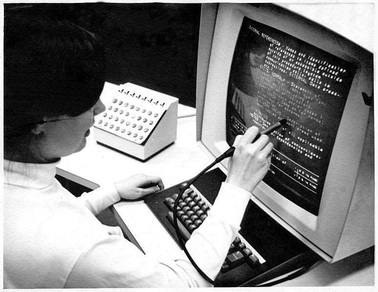 Voorlopers: Hypertext (1967) Gebruik van de Hypertext