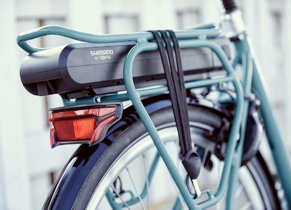 Vaste of uitneembare accu? De accu van een elektrische fiets is oplaadbaar en moet (bij gebruik) regelmatig worden opgeladen. Je hebt keuze uit twee mogelijkheden.