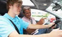 13 Maandag 14 en dinsdag 15 november Rijbewijs: cursus voor begeleiders Uw eigen dochter of zoon leren autorijden is nog steeds de goedkoopste wijze om een rijbewijs te behalen.