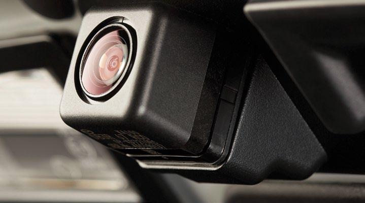 Smart City Brake Support - Reverse Mazda Radar Cruise Control: houdt automatisch afstand tot de voorligger Pure white lederen interieur met zwarte Lux SUEDE inzet Automatische stoelverstelling