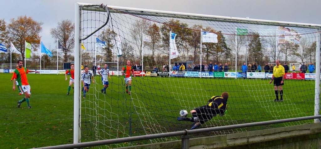 zaterdag 11 november 2017 Vijfde winst op rij voor Wieringermeer Robert Schoen stopt strafschop In eigen huis heeft Wieringermeer goede zaken gedaan tegen Dindua.