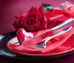 Menu Valentijn Feestmaaltijd Valentijn Aperitief ~ Scampi diabolique ~ Lamsribstuk met witloof en rösti ~ Fruitsalade ~ 15