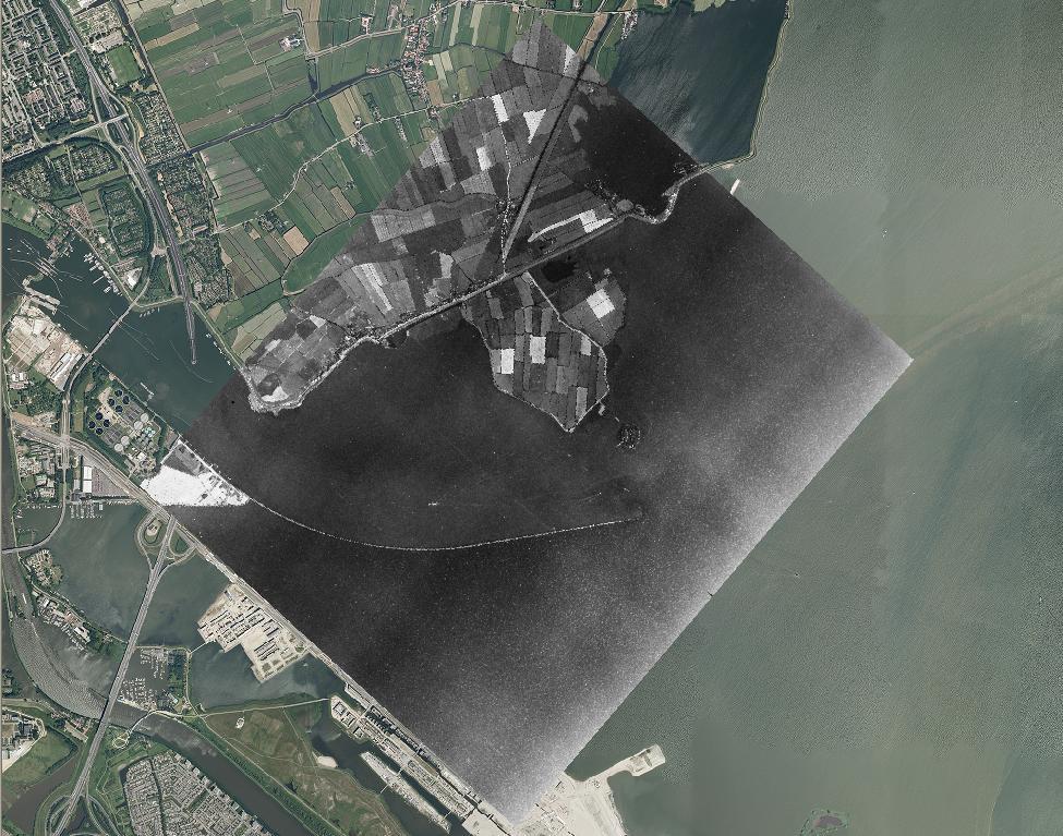 Datum opname: 05 juli 1942 Locatie: Durgerdam Beeldkwaliteit: goed Analyse: geen