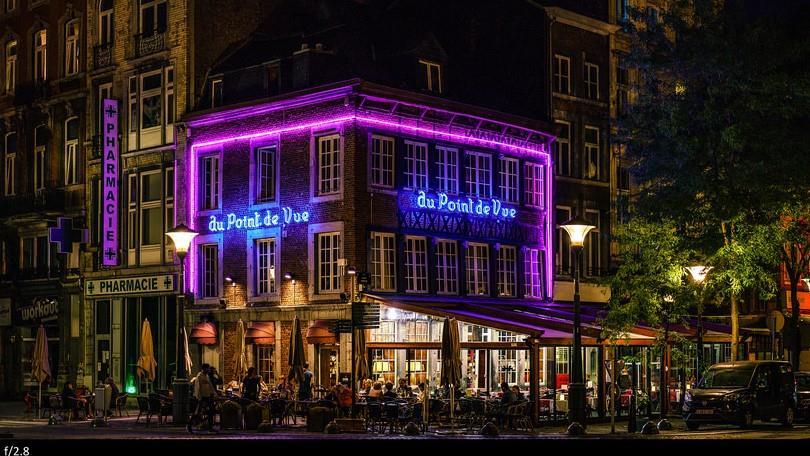 Au Point de Vue Brasserie & Restaurant Typische Luikse keuken Au Point de Vue, sinds 1971 Al onze gerechten zijn gemaakt met verse producten van de dag en het seizoen.