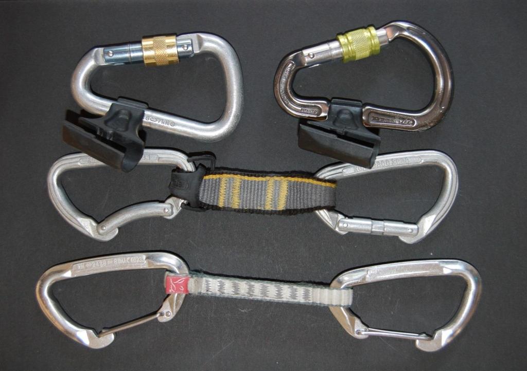 9 Belay Samengesteld Master (eerste door: versie) Frans Melskens (www.tendue.nl) Versie 5 januari 2015 Merk: D.M.M. Naam: Belay Master SAFETY KARABINERS + SETJES 10 Belay Master (tweede versie) Safety karabiner (schroef + klepje) Merk: D.