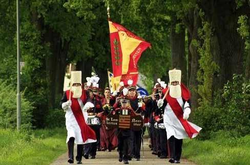 6 2. Verenigingen Wij willen het verenigingsleven stimuleren om samen te werken en verbindingen te zoeken op allerlei