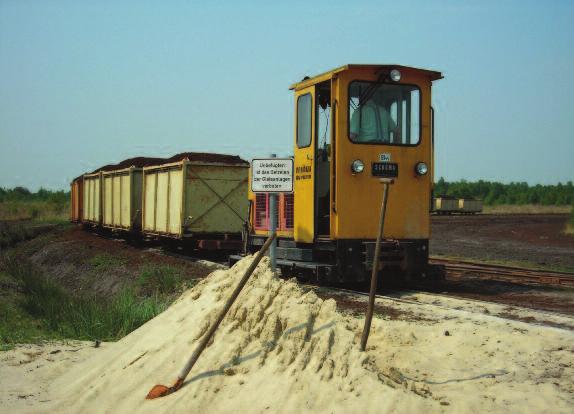 a de bouw van DM90), naast wat smalspoortjes bij steenfabrieken en Oekraïense en Roemeense bosspoorlijnen. De spreker weet nog niet wat hij nog meer gaat mee brengen.