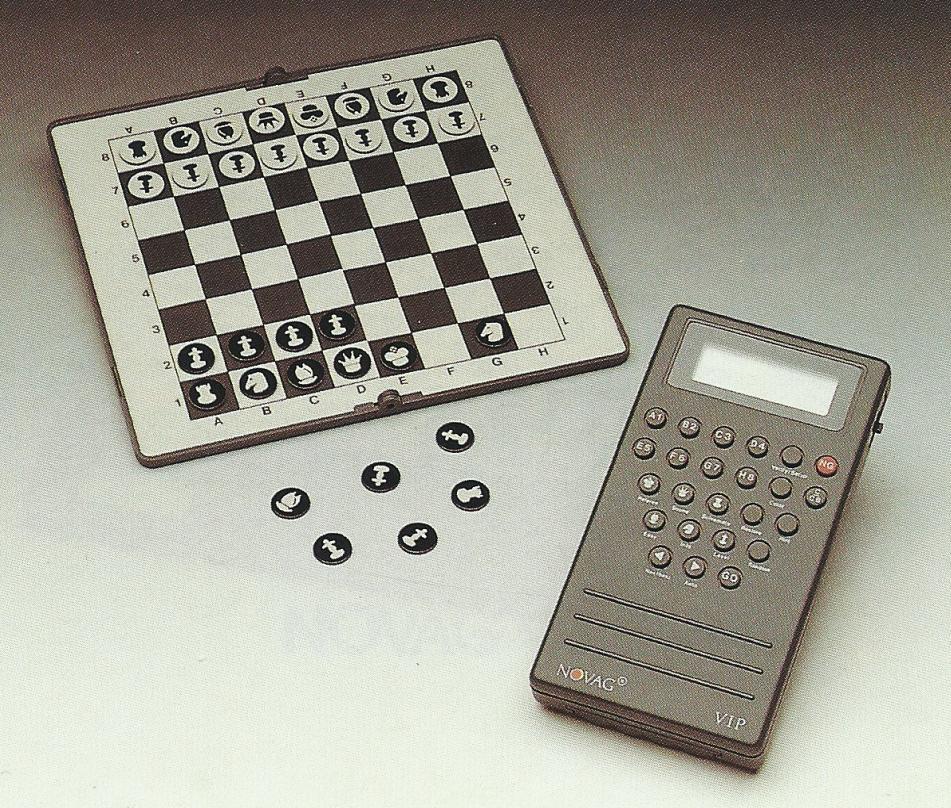10-1989 [N-0301] Novag - Super V.I.P. Novag Art. Nr. 895. De absoluut sterkste portable schaakcomputer ter wereld.