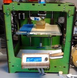 De studenten van Avans is gevraagd om PLA filament te ontwikkelen dat voldoet aan voorafgestelde eisen en dat kan worden geproduceerd voor minder dan 50/kg.