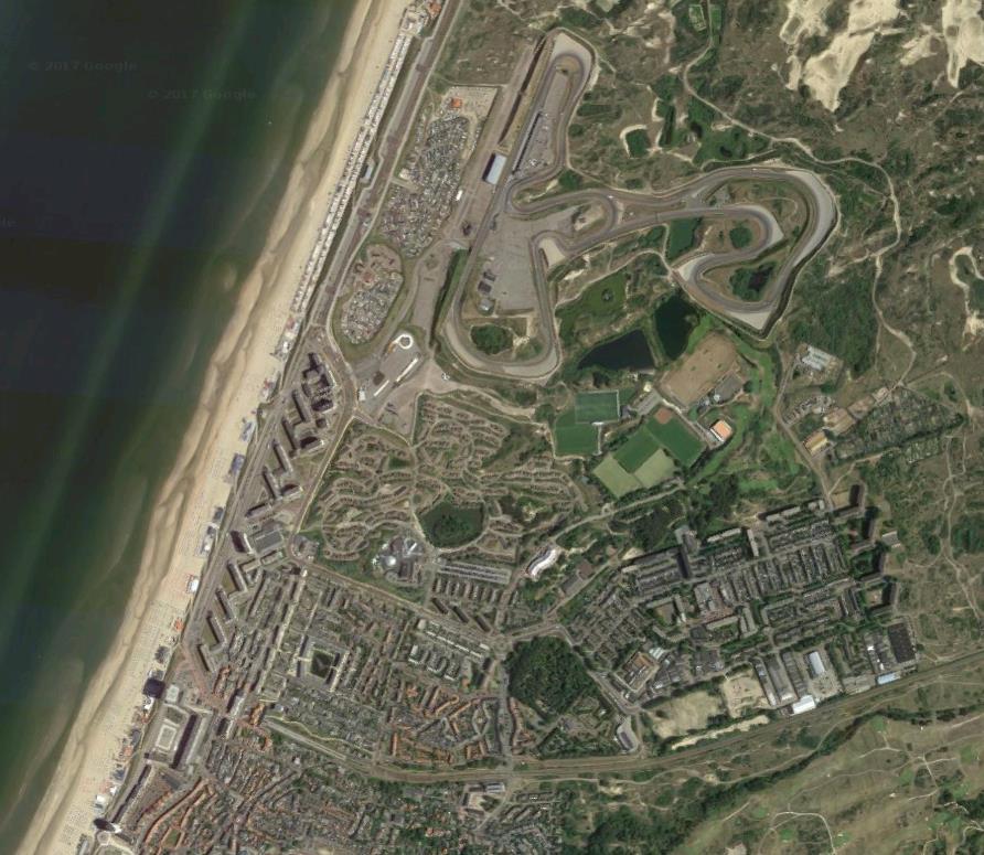 Figuur 1.1 Ligging Circuit Zandvoort Bloemendaal aan zee Circuit Zandvoort Center Parcs Station Zandvoort dorp In februari 2016 is het circuit overgenomen door Chapman Andretti Partners.