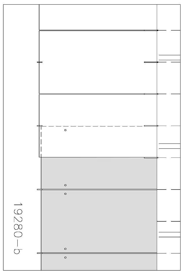 De leien van de tweede laag van de eerste rij worden in de geplaatste onderste leihaken bevestigd. Boven deze leien wordt een nieuwe leihaak op dezelfde smetlijn voorzien.