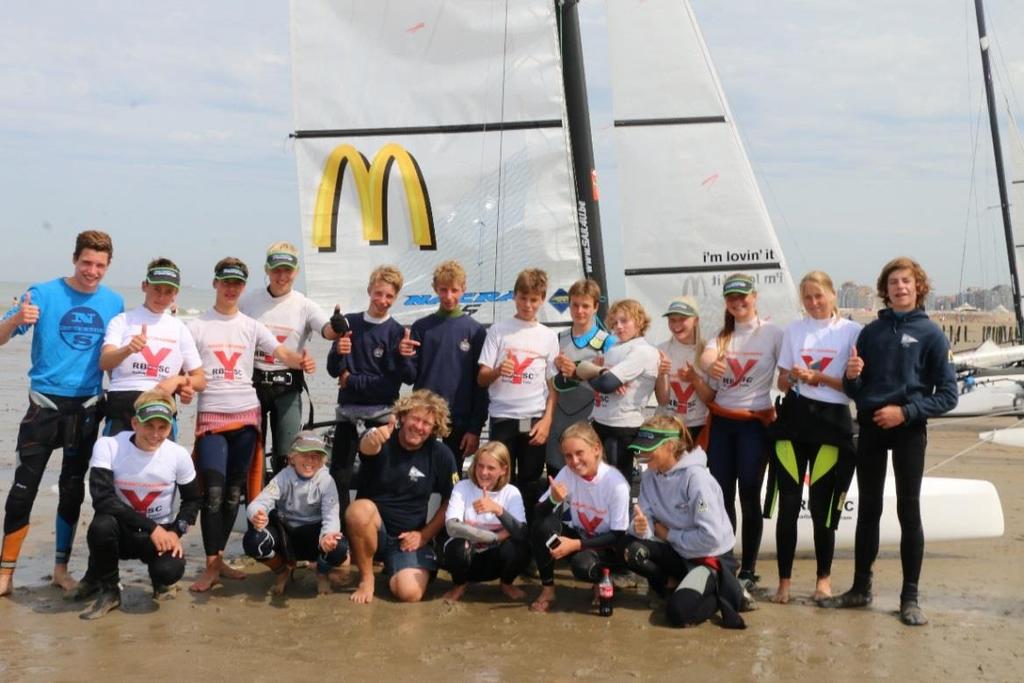 Dit was en is natuurlijk allemaal niet mogelijk zonder de organisatoren en coaches van de YRBSC met name Patrick, Nathalie, Laurent, Sebbe, Philip, Thomas, Alec,